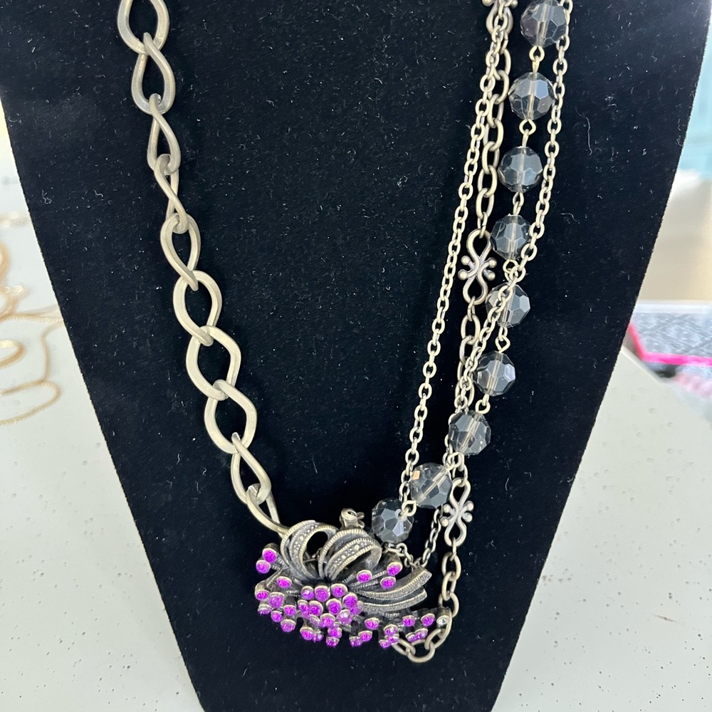 5 Assorted Necklaces! Costume Jewelry!